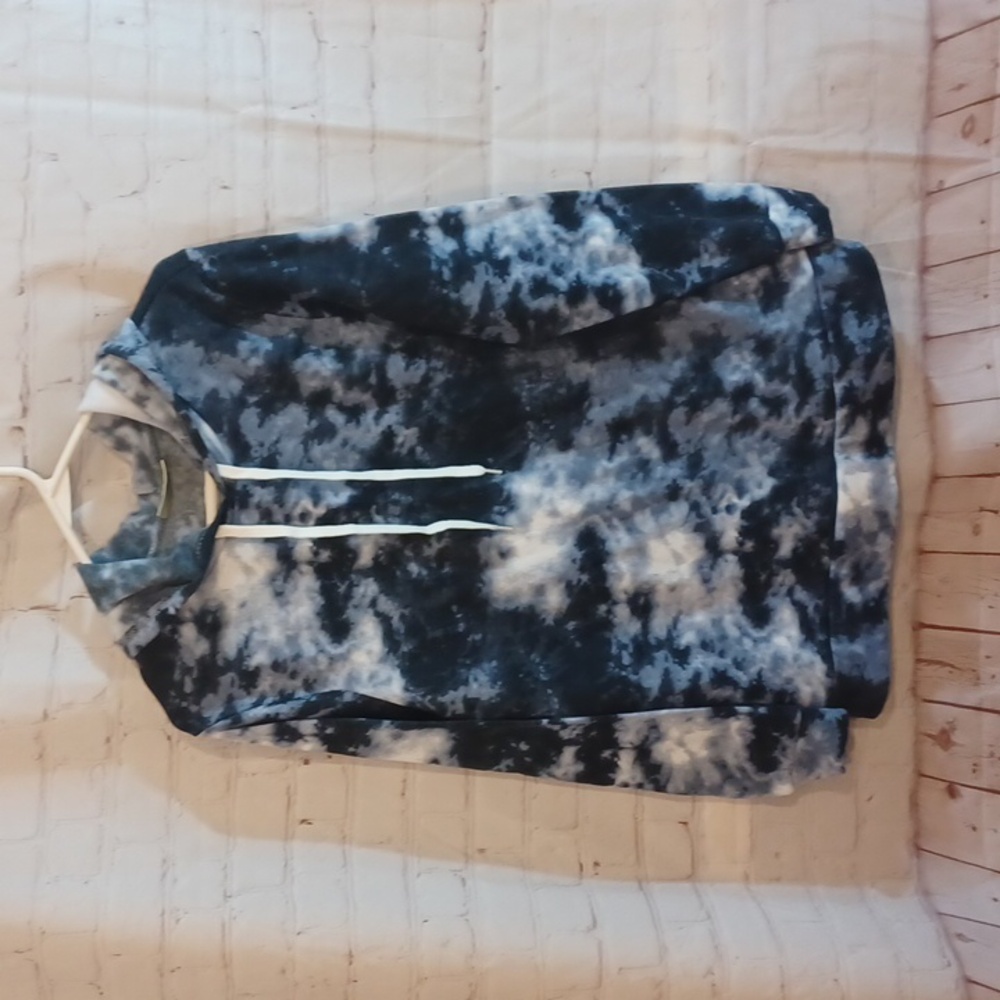 BobbyBrooks  Size J L  Tie Dye Blue  Soft  Hoodie Jacket‎